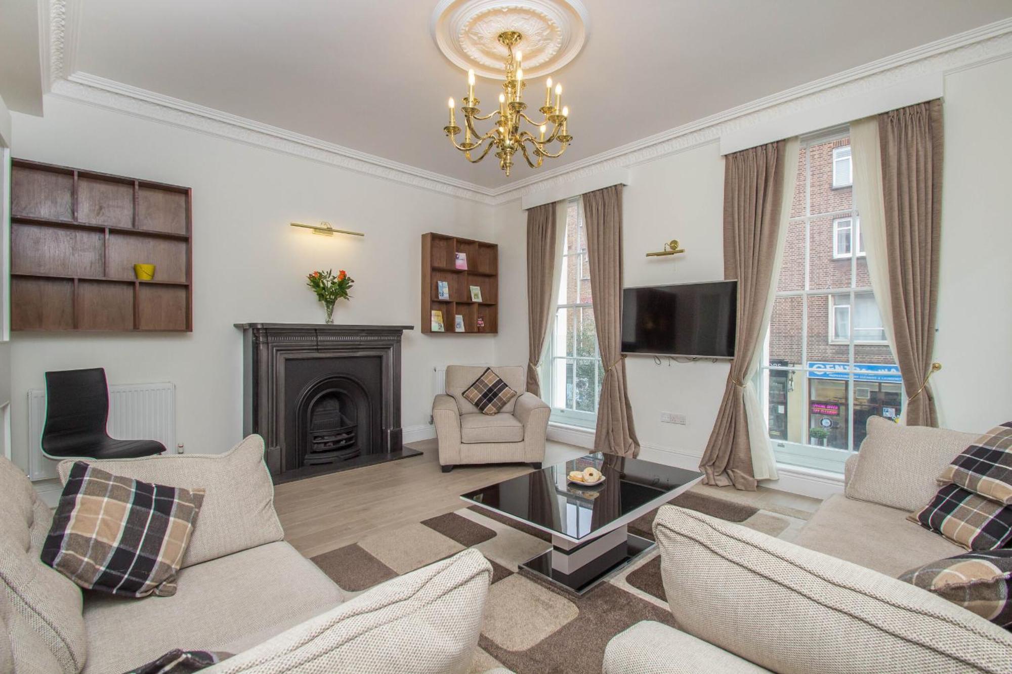 Marylebone Village Apartments London Szoba fotó