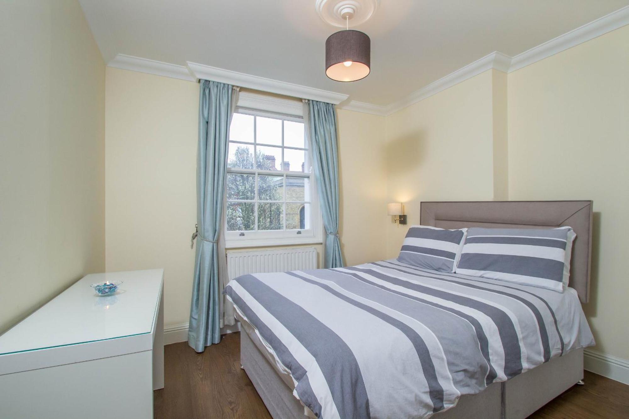 Marylebone Village Apartments London Szoba fotó